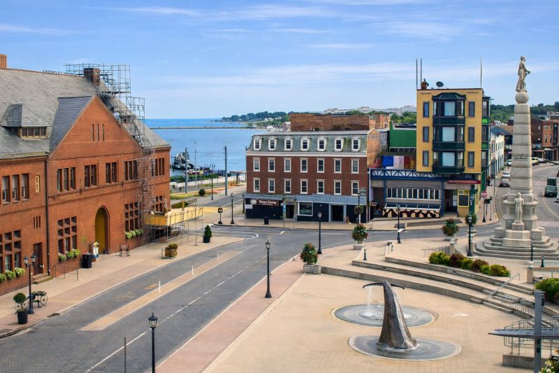 Best Siding Replacement pros in New Britain, CT